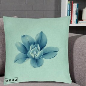 Perna Decorativa Magnolie Albastra Acuarela, 40x40 cm, Verde Menta, Husa Detasabila, Perna Inclusa, BEKZ®