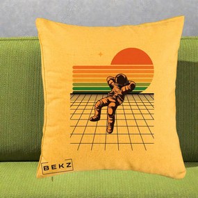 Perna Decorativa Astronaut Retro Space, 40x40 cm, Galben, Husa Detasabila, Perna Inclusa, BEKZ®
