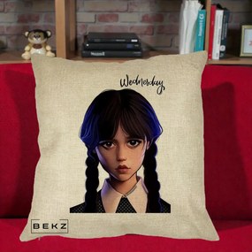 Perna Personalizata Wednesday Addams Portret Realist, 40x40 cm, Crem, Husa Detasabila, Perna Inclusa, BEKZ®