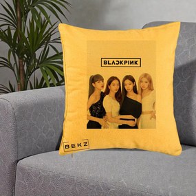 Perna Personalizata K-pop BLACKPINK Foto Grup-Negru, 40x40 cm, Galben, Husa Detasabila, Perna Inclusa, BEKZ®