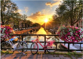 Tablou pe sticlă - Răsărit de soare la Amsterdam (70x50 cm)