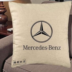Perna Personalizata cu emblema Mercedes-Benz, 40x40 cm, Bej, Husa Detasabila, Perna Inclusa, BEKZ®