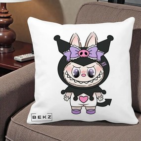 Perna Personalizata Labubu x Kuromi, 40x40 cm, Alba Mata, Husa Detasabila, Perna Inclusa, BEKZ®