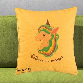 Perna Decorativa Unicorn Believe in Magic, 40x40 cm, Galben, Husa Detasabila, Perna Inclusa, BEKZ®