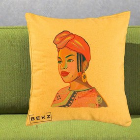 Perna Decorativa Portret Femeie Africana, 40x40 cm, Galben, Husa Detasabila, Perna Inclusa, BEKZ®
