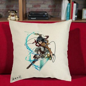 Perna Personalizata Attack on Titan Mikasa Ackerman Lupta, 40x40 cm, Ecru, Husa Detasabila, Perna Inclusa, BEKZ®