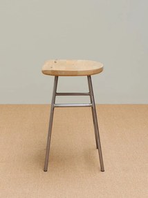 Scaun de bar din lemn de mango și metal, natur, pentru insulă, în stil industrial, cu șezut scobit și suport pentru picioare, 60 x 42 x 37 cm, „Hinto”