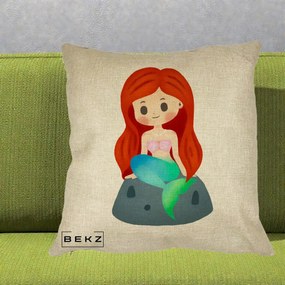 Perna Personalizata Sirena Kawaii Roscat, 40x40 cm, Crem, Husa Detasabila, Perna Inclusa, BEKZ®