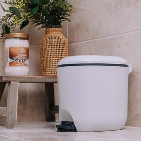 Coș de gunoi alb cu pedală din plastic 3,5 l – Addis