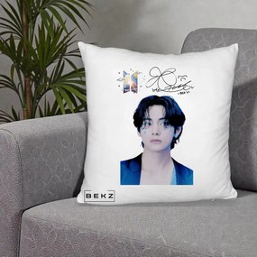 Perna Personalizata K-pop BTS V Taehyung Portret cu Autograf, 40x40 cm, Alb Pufos, Husa Detasabila, Perna Inclusa, BEKZ®