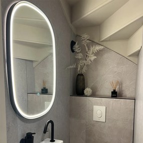 Oglindă de baie neagră cu LED, cu dimmer în 3 trepte cu atingere ovală - Miral