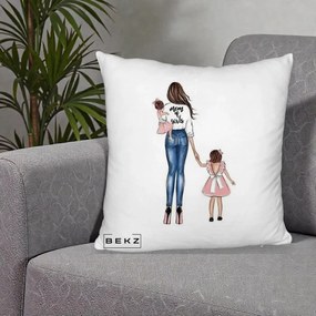 Cadou pentru Mama - Perna Personalizata Mom of Girls Mama cu Fetele, 40x40 cm, Alb Pufos, Husa Detasabila, Perna Inclusa, BEKZ®