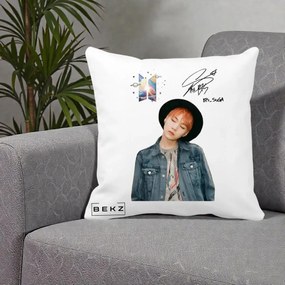 Perna Personalizata K-pop BTS Suga par Portocaliu Palarie Autograf, 40x40 cm, Alba Mata, Husa Detasabila, Perna Inclusa, BEKZ®
