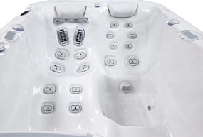 Minipiscina jacuzzi 3 persoane, alb-lucios, 32 jeturi, WiFi, sistem audio, pompa caldura integrata, In-Line WIS, unitate Gecko IN.YE-3, 160 x 215,