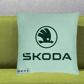Perna Personalizata cu emblema Skoda, 40x40 cm, Verde Menta, Husa Detasabila, Perna Inclusa, BEKZ®