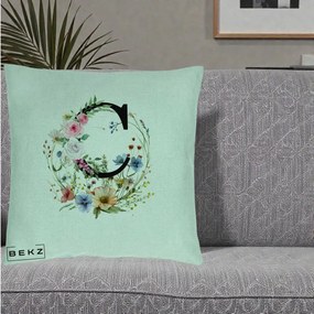 Cadou Personalizat - Perna Personalizata Monogram Litera C cu Flori Acuarela, 40x40 cm, Verde Menta, Husa Detasabila, Perna Inclusa, BEKZ®