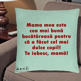 Cadou pentru Mama - Perna Personalizata Mama cea Mai Buna Bucatareasa, 40x40 cm, Verde Menta, Husa Detasabila, Perna Inclusa, BEKZ®