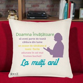 Cadou pentru Invatatoare - Perna Personalizata Doamna Invatatore La Multi Ani cu Silueta si Text Colorat, 40x40 cm, Crem Reliefat, Husa Detasabila, Perna Inclusa, BEKZ®