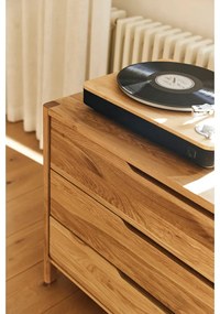 Comodă în culoare naturală joasă din lemn de stejar 140x64 cm Twig – The Beds