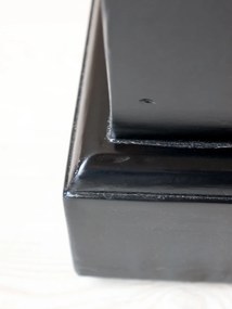 Bufet din lemn masiv cu vitrină din sticlă, 4 uși si 4 sertare, negru, Marseille