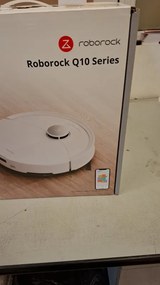 La mâna a doua: Aspirator robot Roborock Q10 PF, 10.000 Pa, 150 min, 0,35 L, Wi-Fi, Uscat/umed, Ridicare automata a mopului, LiDAR 360°, Cartografiere 3D, Control vocal, Alb