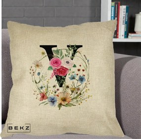 Cadou Personalizat - Perna Personalizata Monograma Florala Litera V cu Coroana, 40x40 cm, Crem, Husa Detasabila, Perna Inclusa, BEKZ®