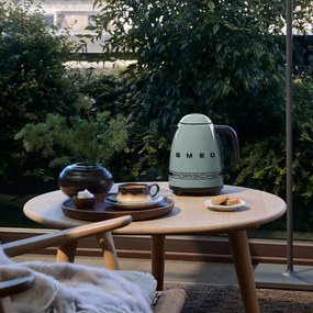 Cana electrica SMEG KLF03PSGEU, 2400 W, 1,7 l, Baza rotativa la 360°, Finisaj lucios, Verde