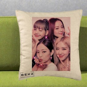 Perna Personalizata K-pop BLACKPINK Foto Grup Selfie Roz cu Glitter, 40x40 cm, Bej, Husa Detasabila, Perna Inclusa, BEKZ®