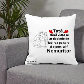 Cadou pentru Tata - Perna Personalizata Tata Nemuritor cu Inimi Rosii, 40x40 cm, Alba Mata, Husa Detasabila, Perna Inclusa, BEKZ®