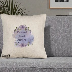Cadou pentru Bunica - Perna Personalizata Cea Mai Buna Bunica Flori Mov Acuarela Negru, 40x40 cm, Bej Canapea, Husa Detasabila, Perna Inclusa, BEKZ®