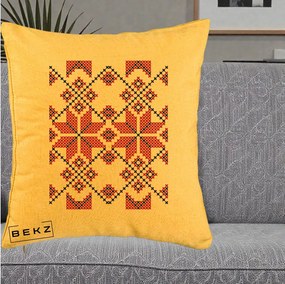 Perna Personalizata Motiv Traditional Cusatura Rosu-Negru, 40x40 cm, Galben, Husa Detasabila, Perna Inclusa, BEKZ®