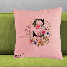 Cadou Personalizat - Perna Personalizata Monogram Litera S cu Flori Acuarela, 40x40 cm, Roz, Husa Detasabila, Perna Inclusa, BEKZ®