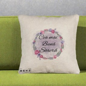 Cadou pentru Soacra - Perna Personalizata Cea mai Buna Soacra cu Coronita Flori Roz si Mov, 40x40 cm, Bej Canapea, Husa Detasabila, Perna Inclusa, BEKZ®