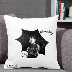 Perna Personalizata Wednesday Addams cu Umbrela Foto, 40x40 cm, Alba Mata, Husa Detasabila, Perna Inclusa, BEKZ®