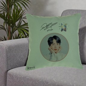 Perna Personalizata K-pop BTS Jin Portret cu Autograf, 40x40 cm, Verde, Husa Detasabila, Perna Inclusa, BEKZ®
