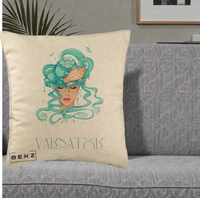 Perna Personalizata Zodiac Varsator Cowgirl, 40x40 cm, Bej, Husa Detasabila, Perna Inclusa, BEKZ®