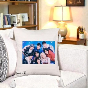 Perna Personalizata K-Pop Grup Foto Stele, 40x40 cm, Bej cu Franjuri, Husa Detasabila, Perna Inclusa, BEKZ®