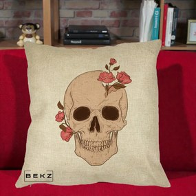 Perna Decorativa Craniu Floral Gothic, 40x40 cm, Crem, Husa Detasabila, Perna Inclusa, BEKZ®