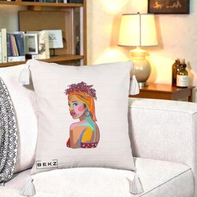 Perna Decorativa Portret Femeie Colorat Pop Art, 40x40 cm, Bej cu Franjuri, Husa Detasabila, Perna Inclusa, BEKZ®