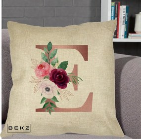 Cadou Personalizat - Perna Personalizata Monograma Rose Gold Litera E, 40x40 cm, Crem, Husa Detasabila, Perna Inclusa, BEKZ®