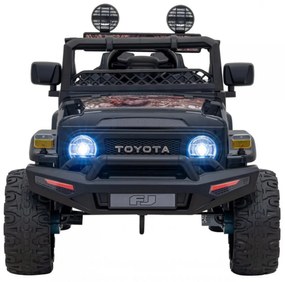 Masinuta Electrica cu acumulator pentru copii NOVOKIDS™ Toyota FJ Cruiser SUV 4X4, Roti din Cauciuc EVA, Max 30 kg , Usi cu deschidere , 3 Viteze,