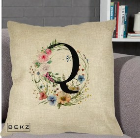 Cadou Personalizat - Perna Personalizata Monogram Litera Q cu Flori Acuarela, 40x40 cm, Crem, Husa Detasabila, Perna Inclusa, BEKZ®