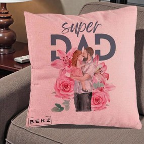 Cadou pentru Tata - Perna Personalizata Super Dad Tata cu Fetita si Flori, 40x40 cm, Roz, Husa Detasabila, Perna Inclusa, BEKZ®