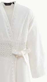 Halat elegant pentru femei DEMET, in cutie cadou XL Alb crem / Ecru