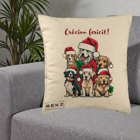 Perna Decorativa Caini cu Bonete Craciun Fericit, 40x40 cm, Bej, Husa Detasabila, Perna Inclusa, BEKZ®