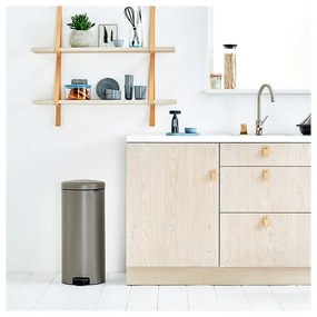 Cos cu pedala Brabantia NewIcon 649057, 30 L, Inchidere usoara, Baza antiderapanta, Gri