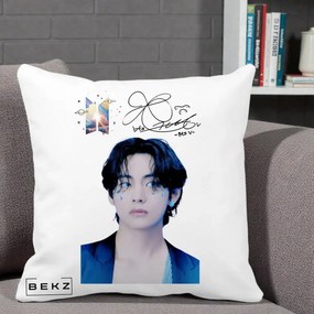 Perna Personalizata K-pop BTS V Taehyung Portret cu Autograf, 40x40 cm, Alba Mata, Husa Detasabila, Perna Inclusa, BEKZ®