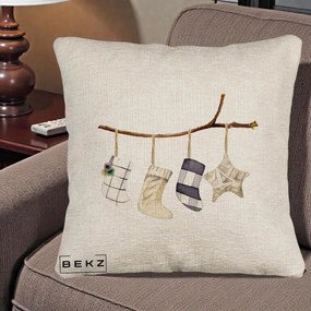 Perna Decorativa Ciorapi de Craciun pe Ramura, 40x40 cm, Bej Canapea, Husa Detasabila, Perna Inclusa, BEKZ®
