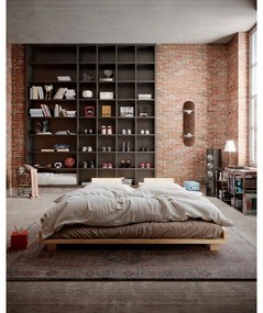 Pat matrimonial maro din lemn de pin cu somieră 140x200 cm Social – Karup Design