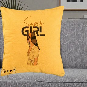 Perna Decorativa Super Girl Aesthetic, 40x40 cm, Galben, Husa Detasabila, Perna Inclusa, BEKZ®